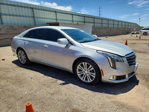2019 CADILLAC XTS Luxury