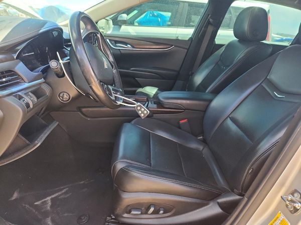 2019 CADILLAC XTS Luxury
