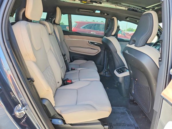 2026 VOLVO XC90 Plus Bright