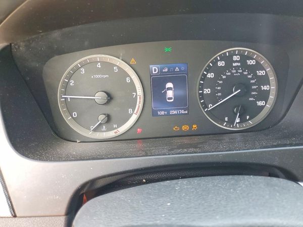 2015 HYUNDAI SONATA