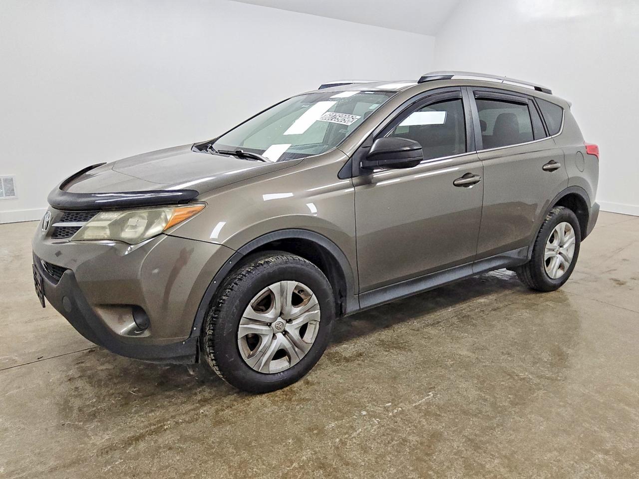 2015 TOYOTA RAV4 LE (X Grade)