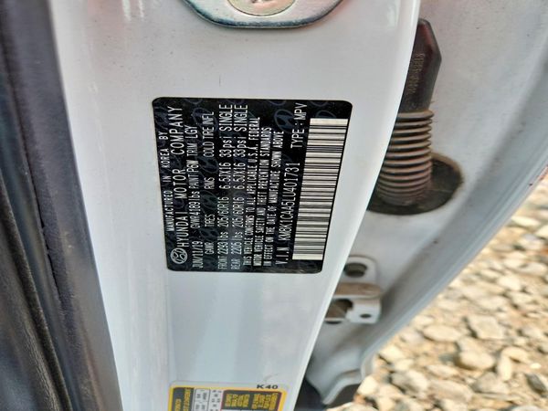 2020 HYUNDAI KONA SE