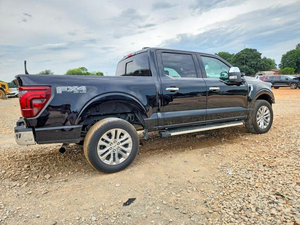 2025 FORD F150 Lariat