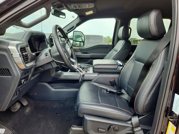 2025 FORD F150 Lariat