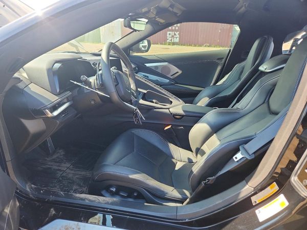 2023 CHEVROLET CORVETTE Preferred 2LT — DENT