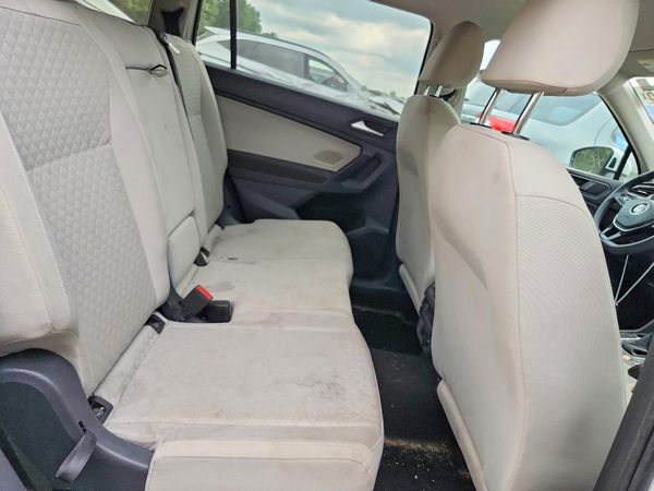2021 VOLKSWAGEN TIGUAN S