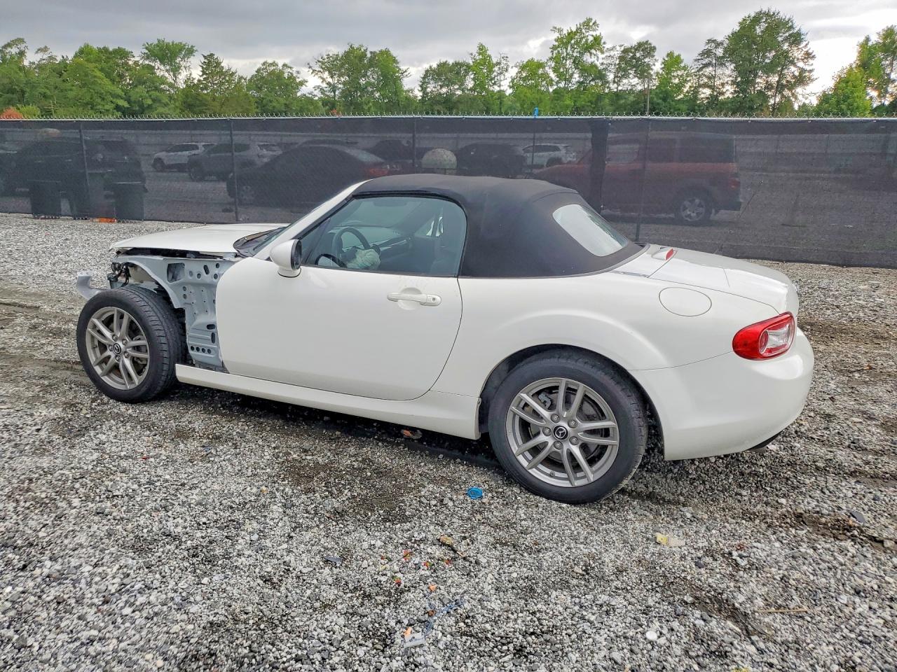 2015 MAZDA MX-5 MIATA Sport/GX