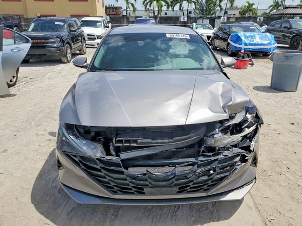 2021 HYUNDAI ELANTRA