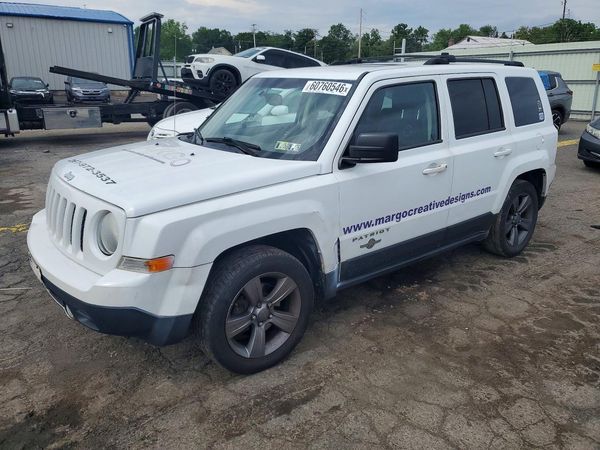2014 JEEP PATRIOT LATITUDE FWD — Front 3/4