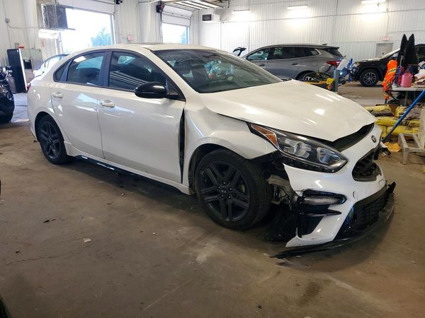 2021 KIA FORTE GT Line