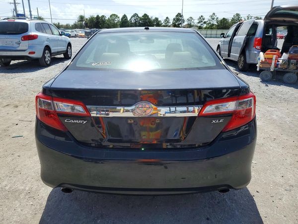 2012 TOYOTA CAMRY
