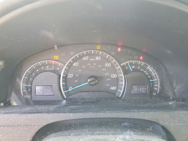 2012 TOYOTA CAMRY