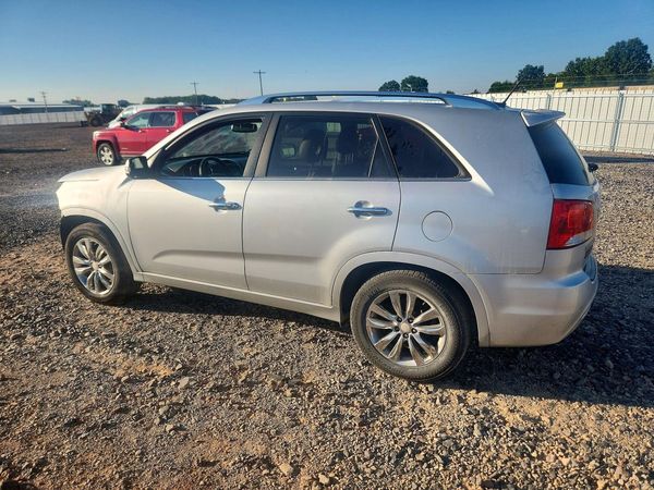 2013 KIA SORENTO SX