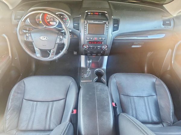2013 KIA SORENTO SX