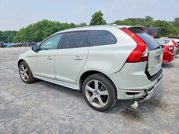 2013 VOLVO XC60
