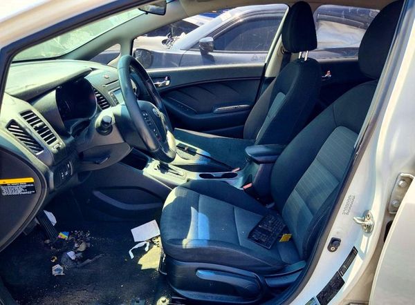 2014 KIA FORTE LX, EX