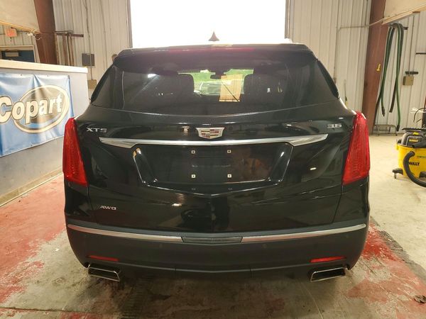 2018 CADILLAC XT5 Luxury