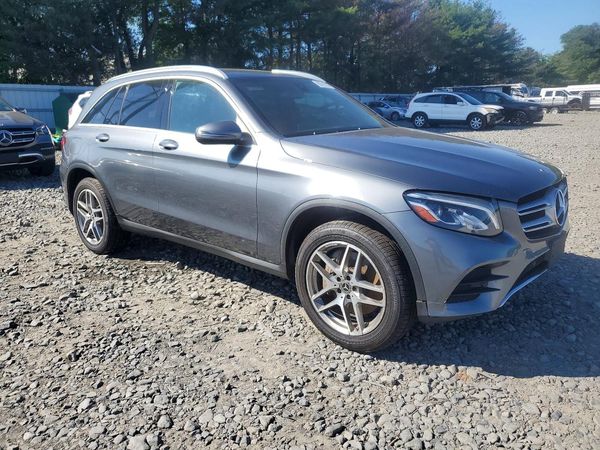2019 MERCEDES-BENZ GLC GLC 300-4M