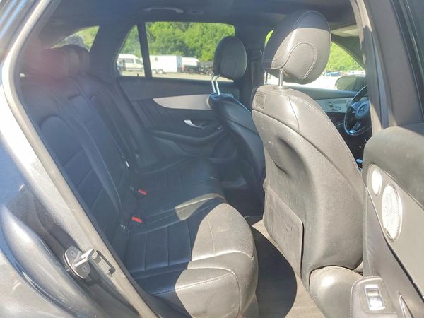 2019 MERCEDES-BENZ GLC GLC 300-4M