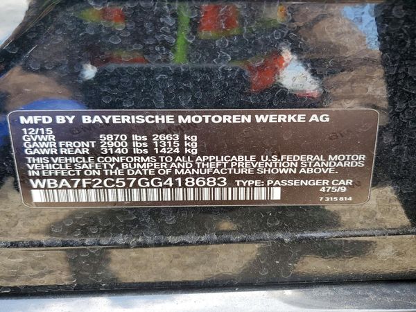 2016 BMW 750