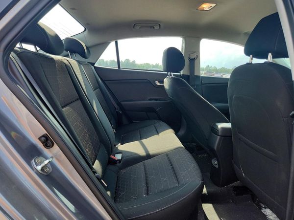 2022 KIA RIO LX, S
