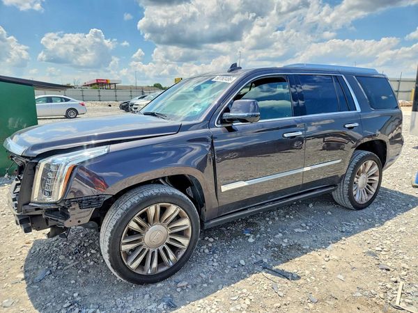 2016 CADILLAC ESCALADE Platinum