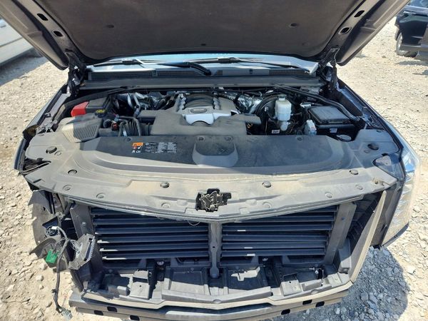 2016 CADILLAC ESCALADE Platinum