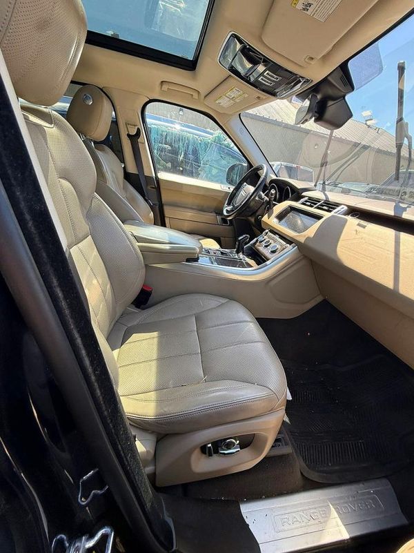 2017 LAND ROVER RANGE ROVER SPORT HSE