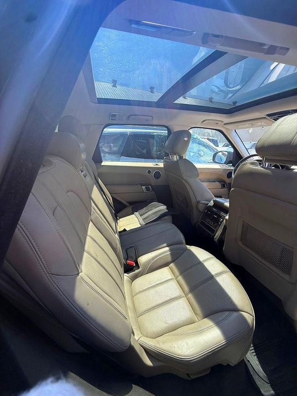 2017 LAND ROVER RANGE ROVER SPORT HSE