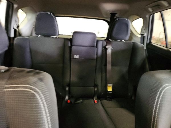 2016 TOYOTA RAV4 HV XLE (M Grade)
