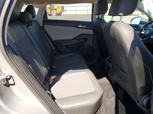 2024 VOLKSWAGEN TAOS 4Motion SE