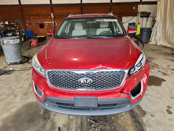 2016 KIA SORENTO L / LX