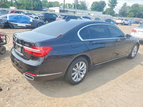 2018 BMW 740 xDrive