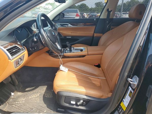 2018 BMW 740 xDrive