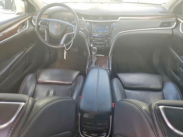 2015 CADILLAC XTS Premium Vsport