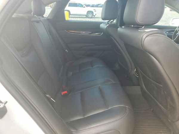 2015 CADILLAC XTS Premium Vsport