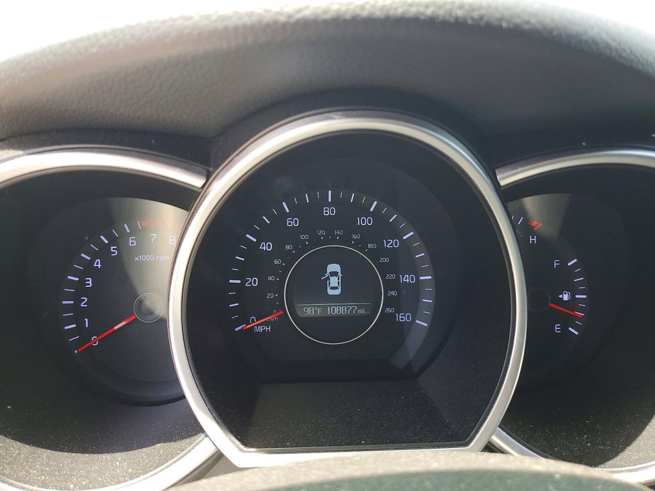 2015 KIA OPTIMA GL - Middle-low