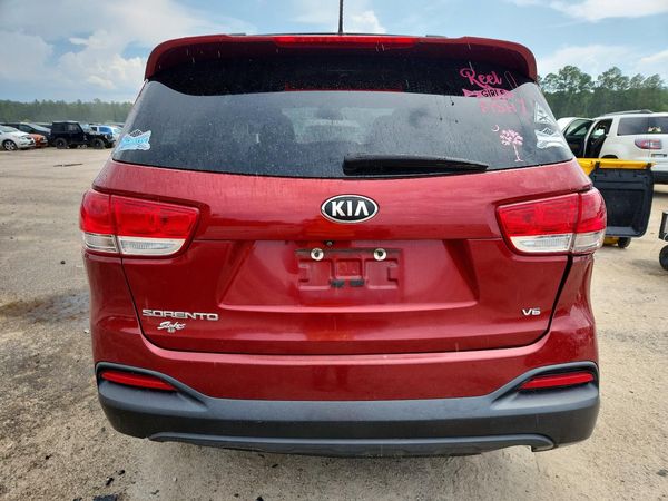 2018 KIA SORRENTO L, LX