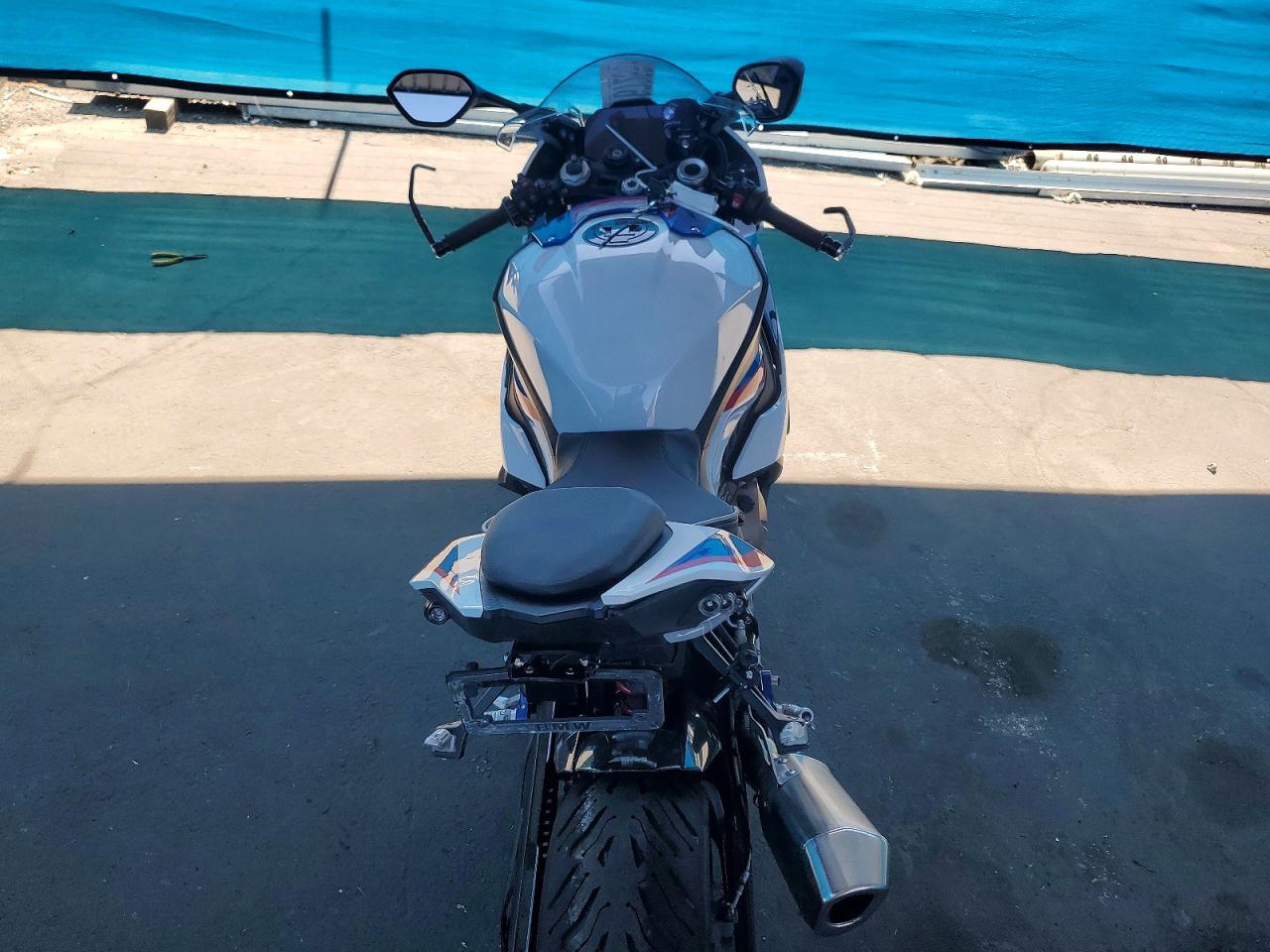2022 BMW S 1000