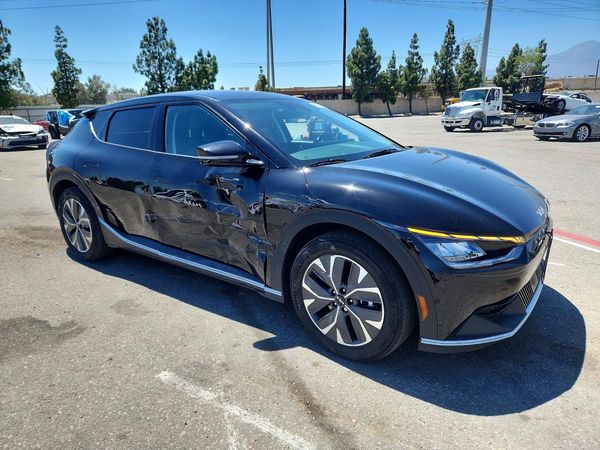 2024 KIA EV6