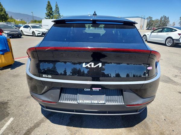 2024 KIA EV6