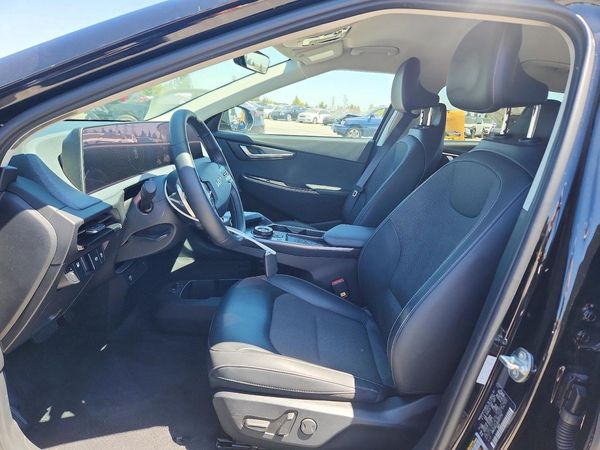2024 KIA EV6
