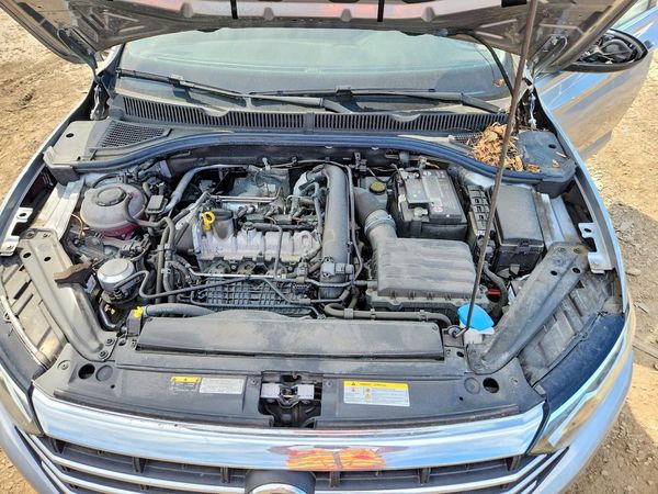 2021 VOLKSWAGEN JETTA S / SE / R-Line
