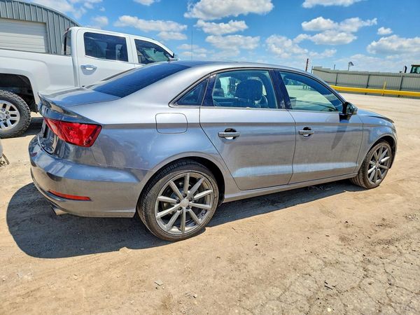 2016 AUDI A3