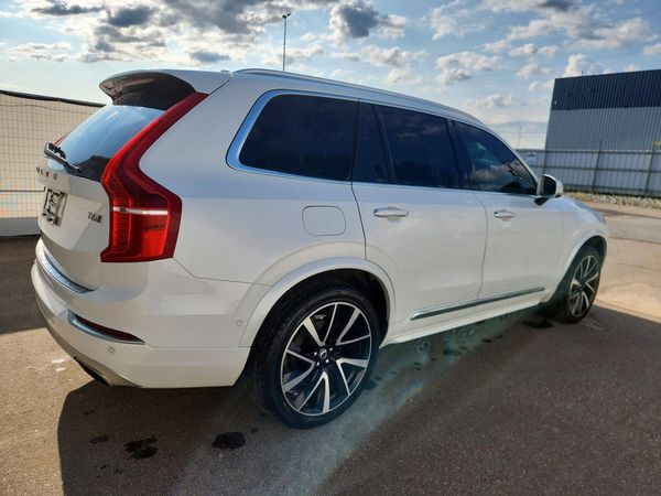 2018 VOLVO XC90 Inscription