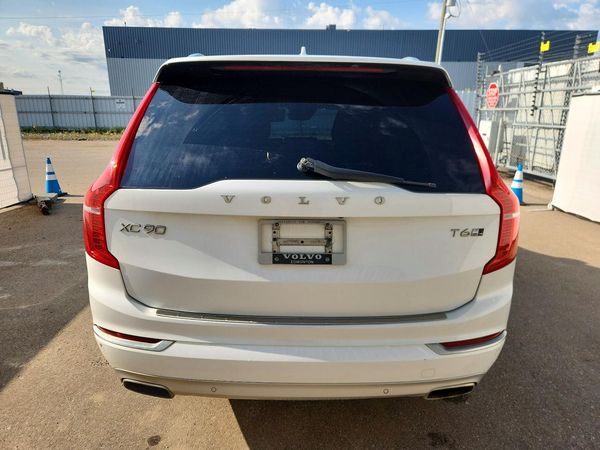 2018 VOLVO XC90 Inscription