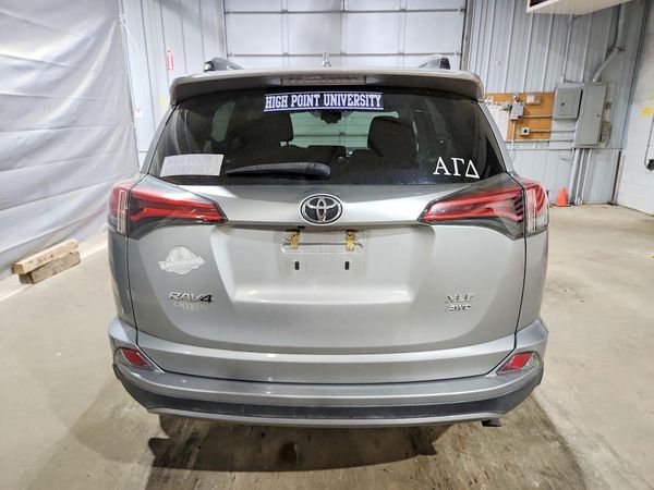 2018 TOYOTA RAV4 Adventure/XLE