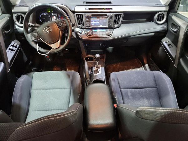 2018 TOYOTA RAV4 Adventure/XLE