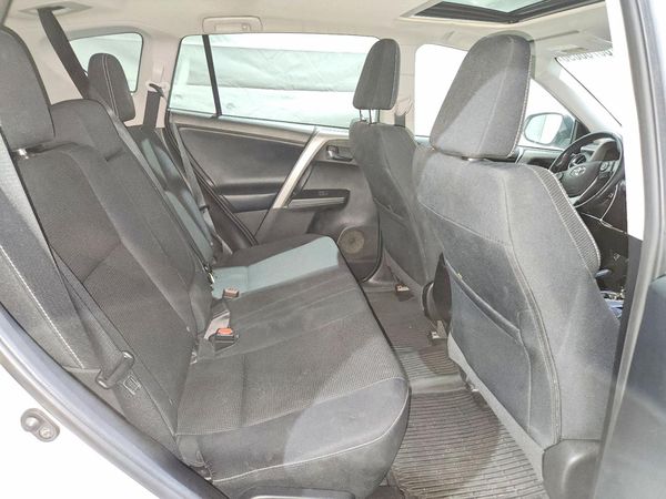 2018 TOYOTA RAV4 Adventure/XLE