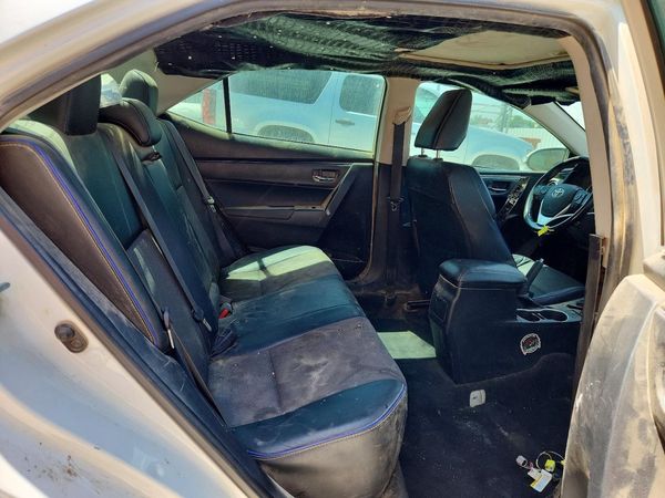 2017 TOYOTA COROLLA